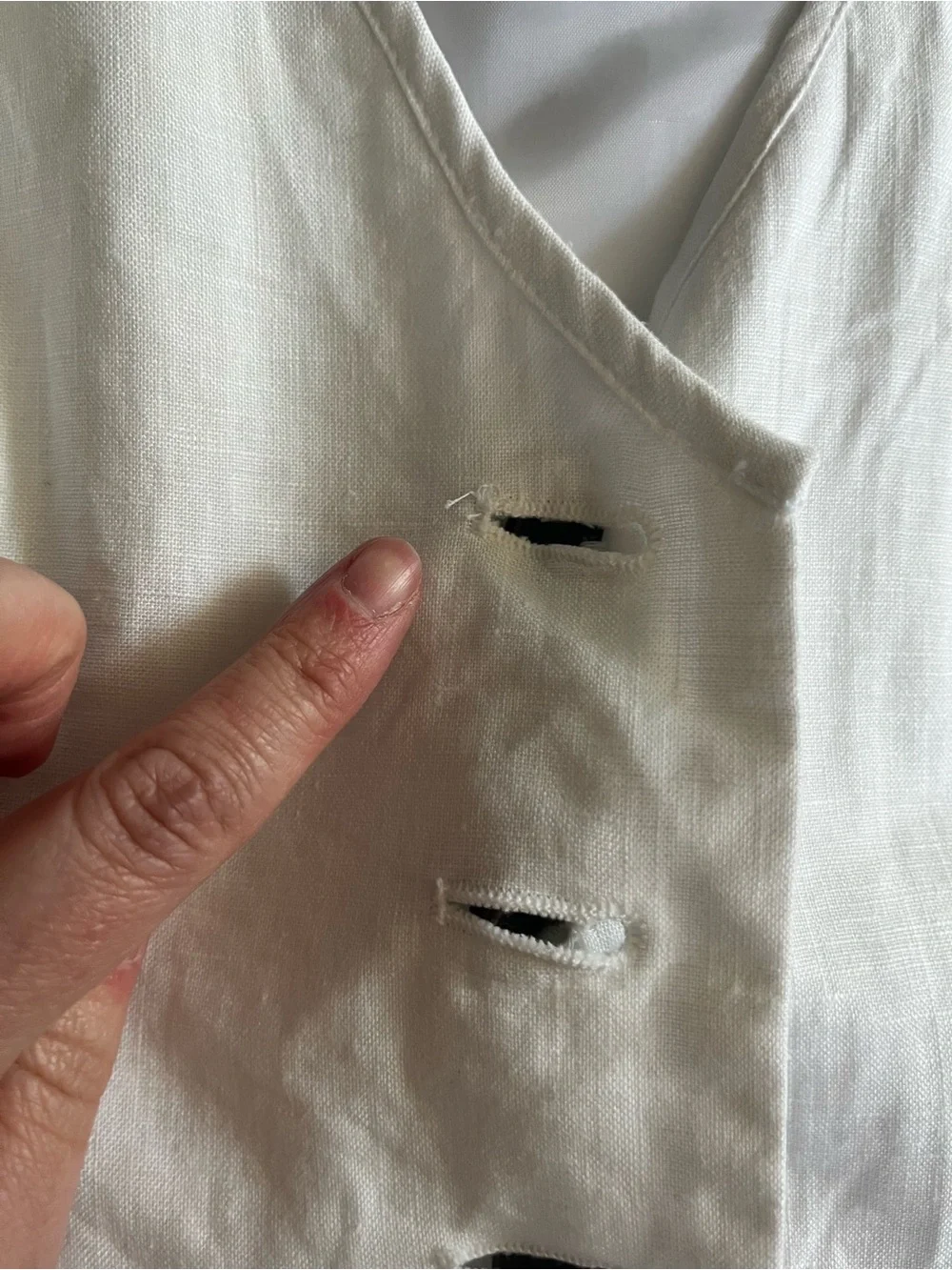 Vintage 90s Sharagano Studio White 100% Linen Button-Up Vest with Brown Belt